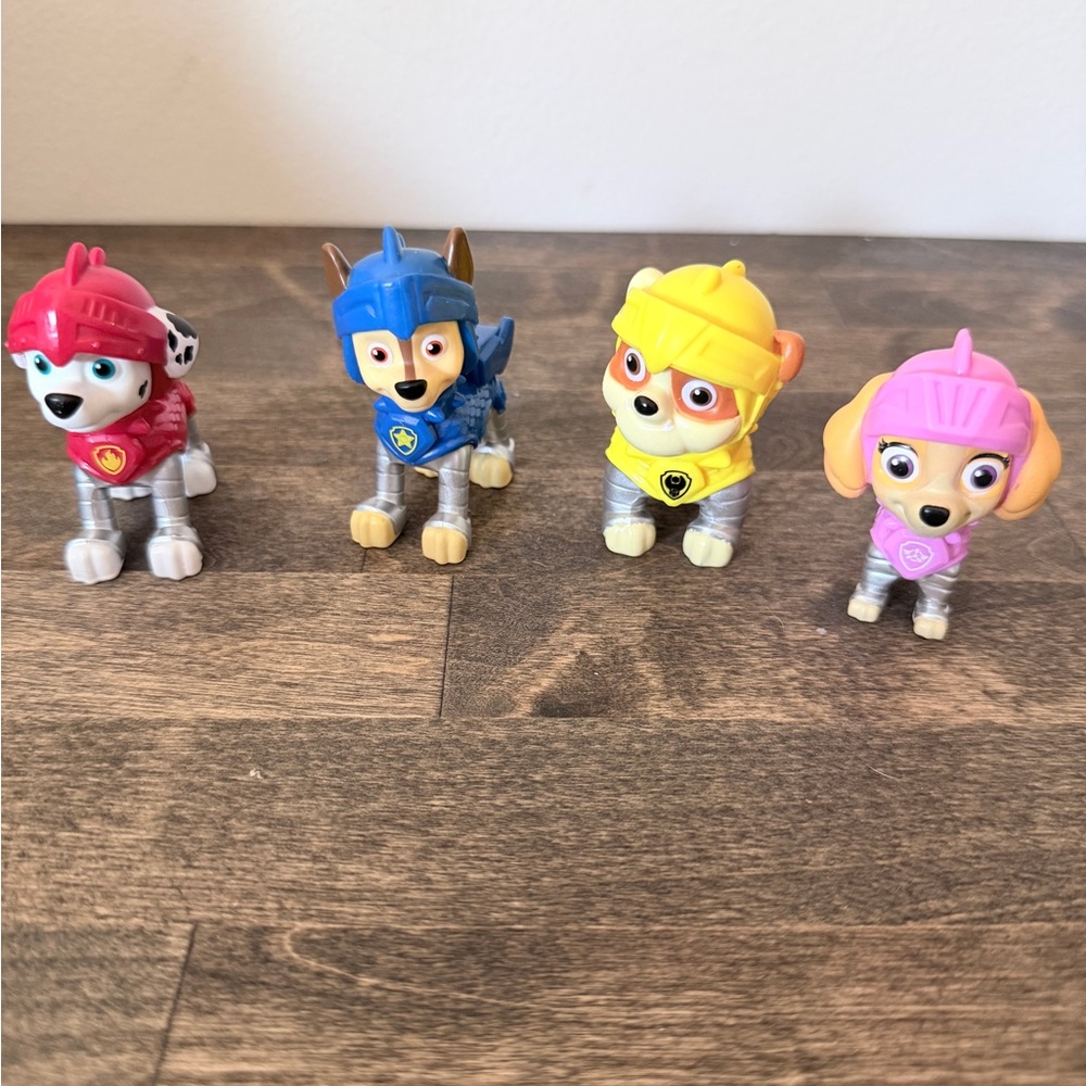 Paw Patrol Rescue Knights Pup Rescue Figures - Chase, Marshall, Rubble, Skye